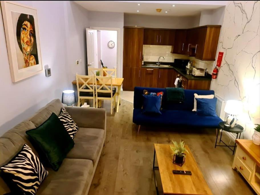 City Centre Top Floor Apartment In Belfast City Centre מראה חיצוני תמונה